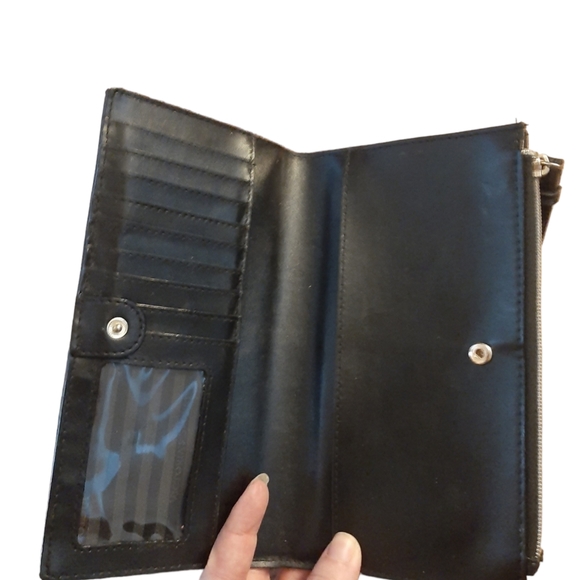 Victoria Secret Wristlet/Wallet - Picture 3 of 3